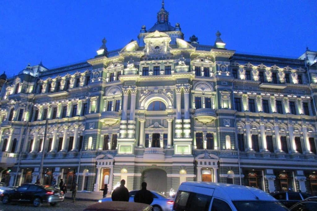 Три Квартала От Оперного-Тихий Лофт-Новый Апарт Odessa Eksteriør bilde