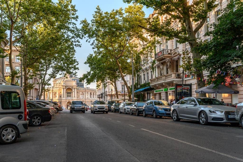 Три Квартала От Оперного-Тихий Лофт-Новый Апарт Odessa Eksteriør bilde